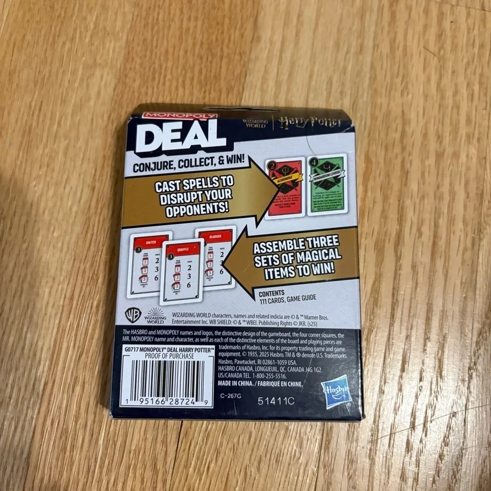 Monopoly Deal Harry Potter Card Game - Hasbro - Gold, White NEW